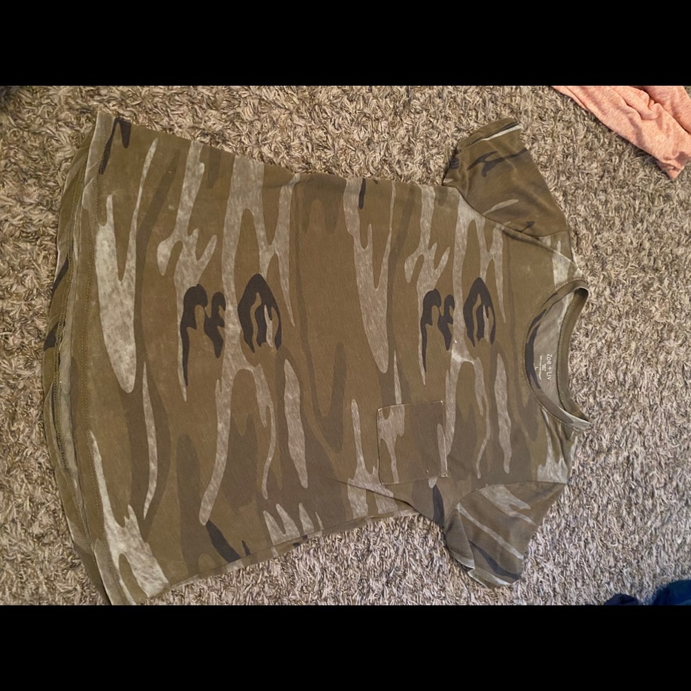Camo t-shirt